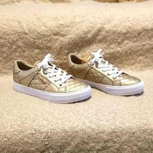NWT Guess Loven Gold sneakers